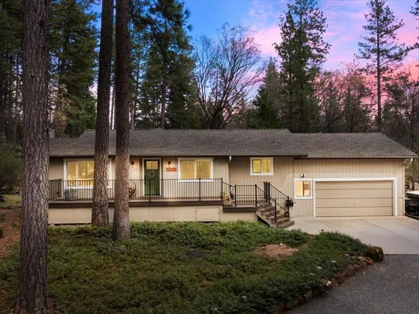 15775 Rattlesnake Rd, Grass Valley, CA 95945