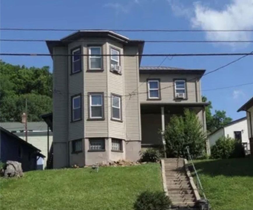 1st image of 734 Main St