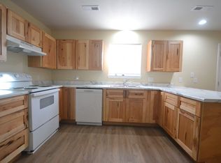 3 Bed 1.5 Bath 4- Plex, Buffalo, MO 65622