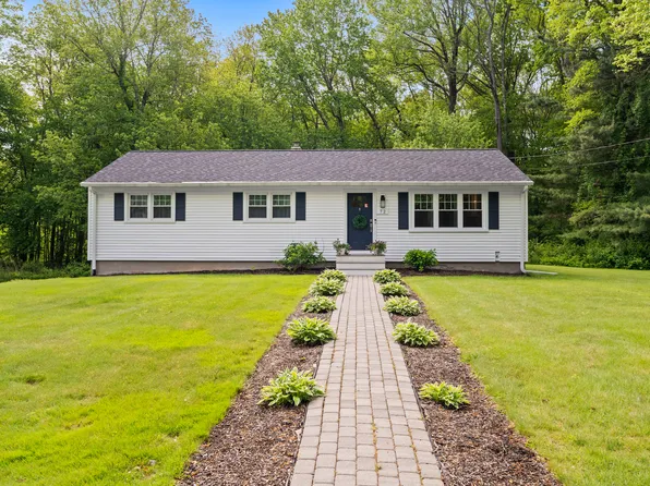 72 Twin Brook Terrace, Monroe, CT 06468