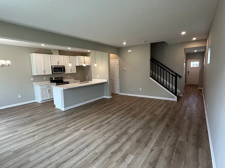 594 Dedication Ln — Photo 7