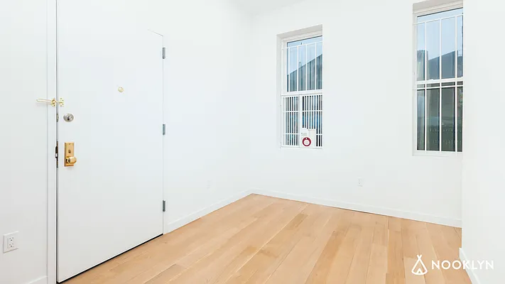 Rented by Nooklyn NYC LLC | media 57