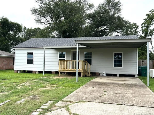617 S Kent Dr, Sulphur, LA 70663