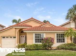 10737 Oak Lake Way, Boca Raton, FL 33498