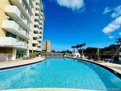 2020 NE 135th St APT 210, North Miami, FL, 33181