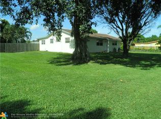 13611 SW 37th Ct, Davie, FL 33330
