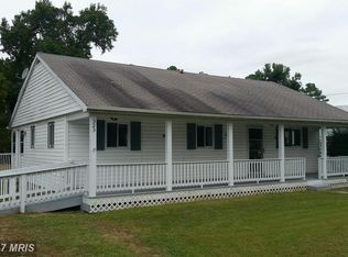 323 1st St, Colonial Beach, VA 22443