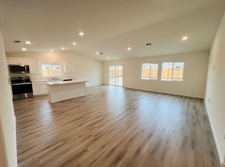 2475 Riparia St, Manteca, CA 95337