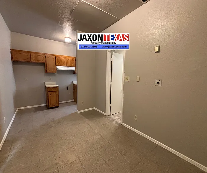 1 bed, 1.0 bath, 395 sqft, $600 — Photo 3