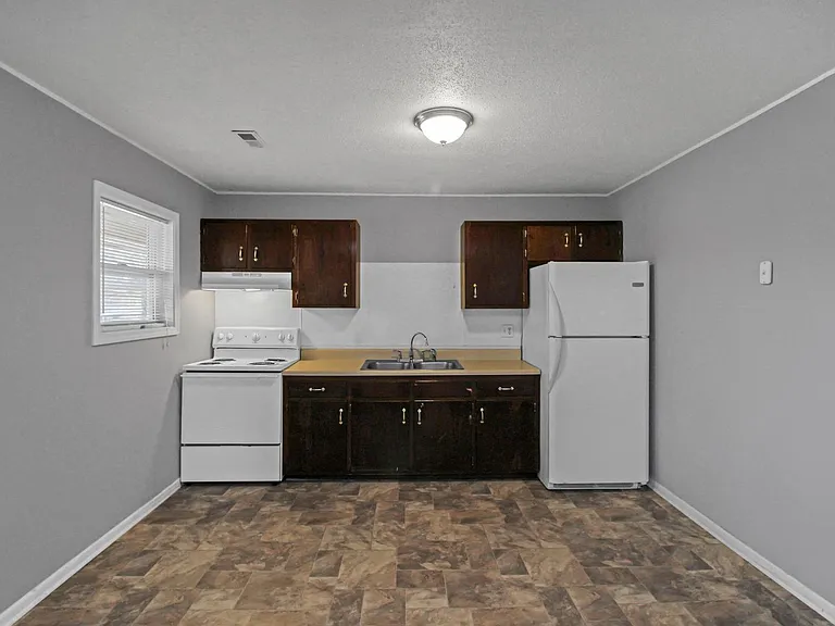 125 N Highway 124 — Photo 10