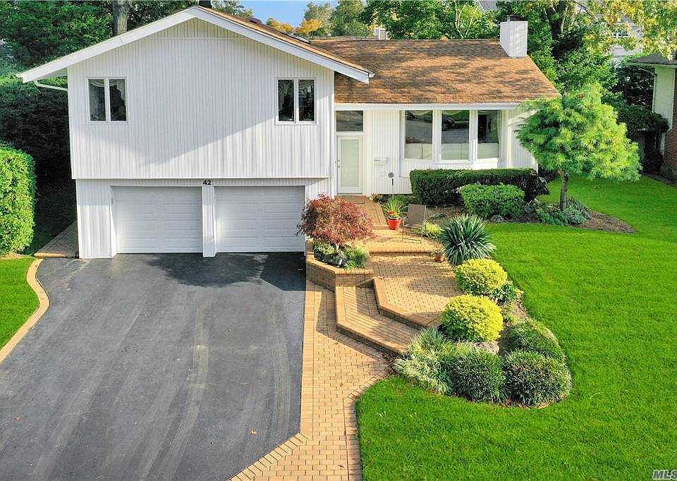 1st image of 42 Magnolia Ln