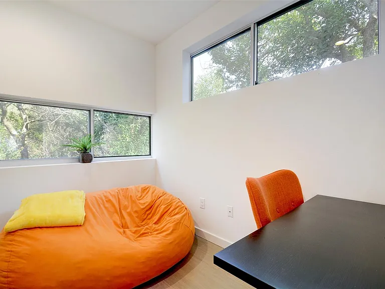 3110 Clawson Rd — Photo 17