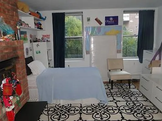 Rented by Corcoran | media 19