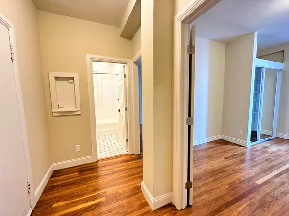 Jones Street, 424 Jones St, San Francisco, CA 94102