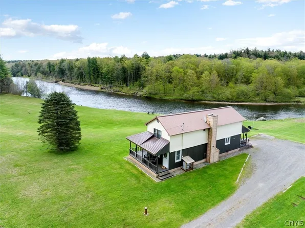 3702 State Route 8, Cold Brook, NY 13324