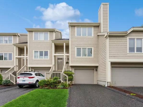 12 Boulevard Drive #30-169, Danbury, CT 06810