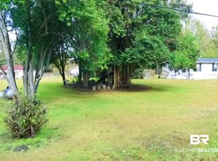 118 Short St, Atmore, AL 36502