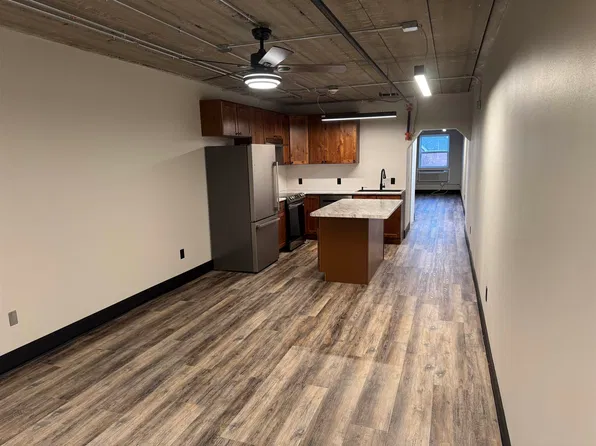 217 S Badger Ave #206, Appleton, WI 54914