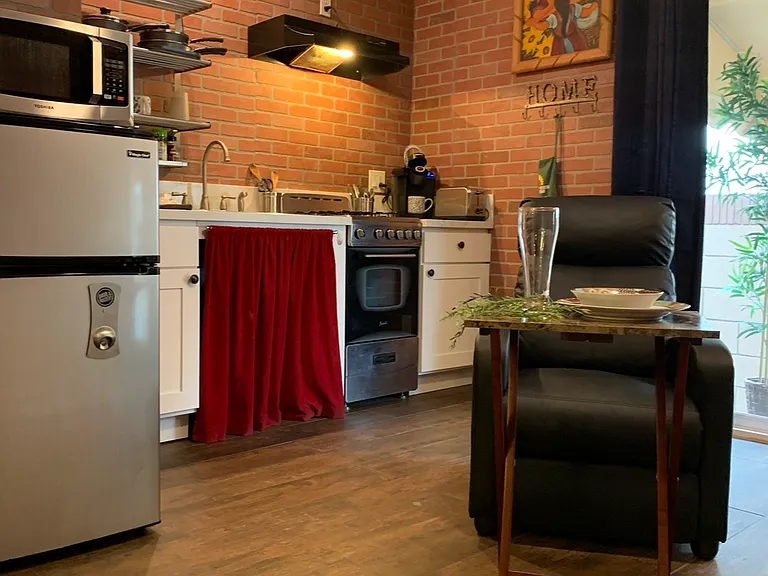 521 N Yaleton Ave #B — Photo 20