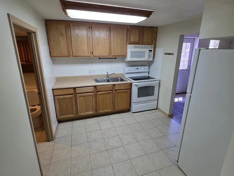 2640 S 11th St #1 — Photo 5