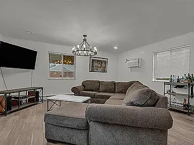 2 bed, 1.5 bath, 1546 sqft, $1,700 — Photo 3