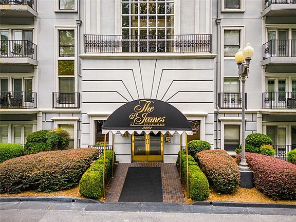 2nd image of 3203 Lenox Rd NE APT 32