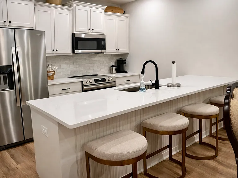 37071 Woodbine Ct — Photo 3