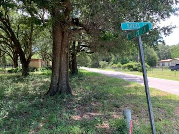 5th image of 4037 Brittany Ln