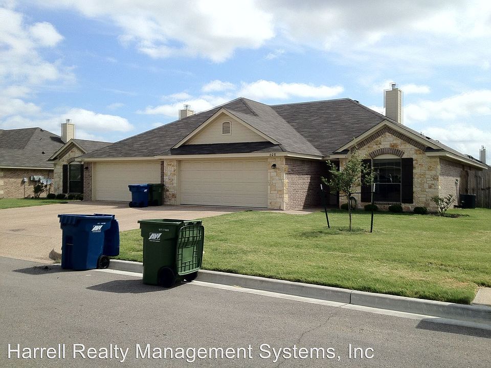 1st image of 608 Park Wood Cir