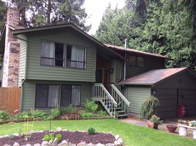 1st image of 8611 Lynnwood Dr