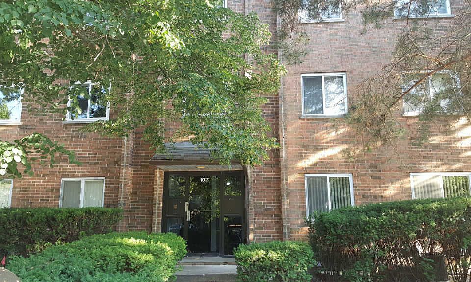 1st image of 1021 Buccaneer Dr APT 4-05