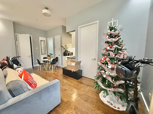 Rented by ERNY LLC | media 1