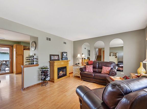 3rd image of 8829 Obrien Dr