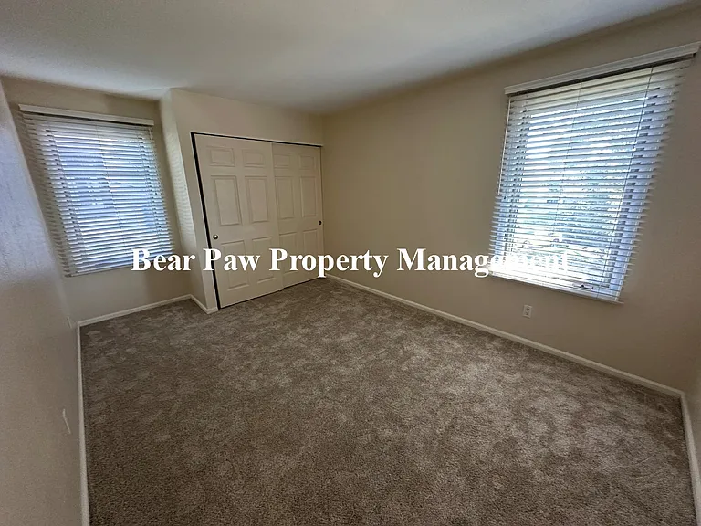 23619 Genesee Village Rd #B — Photo 10