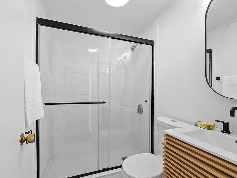 44 Dana St #6 — Photo 22