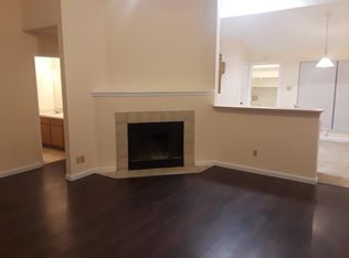 706 Lemons Dr, Cedar Hill, TX 75104