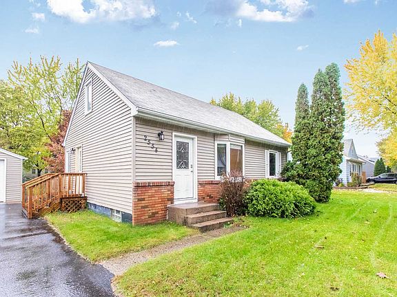 2nd image of 2554 Oriole Ln