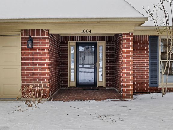 3rd image of 1004 Autumn Ridge Dr