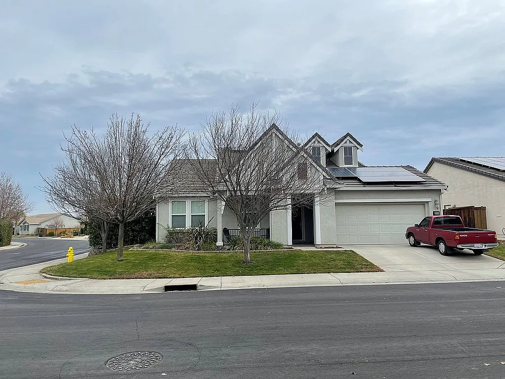 3104 Overton Way photo 1