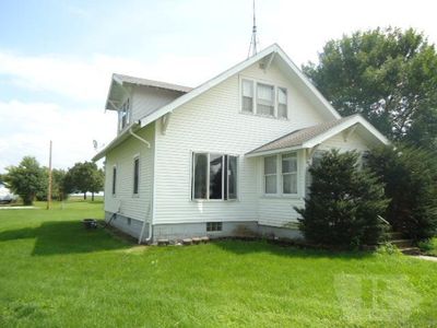 206 Oregon St, Lone Rock, IA, 50559