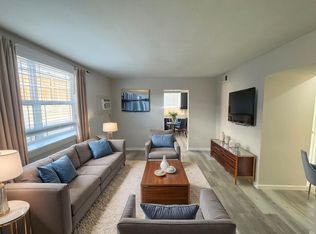 1021 Apartments, Omaha, NE 68105