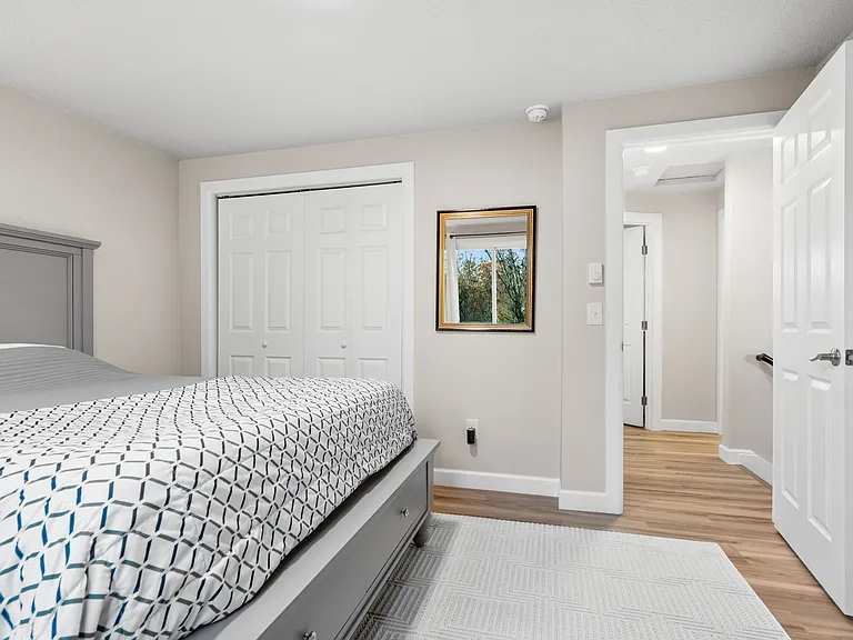 1820 N Burl Ln — Photo 17
