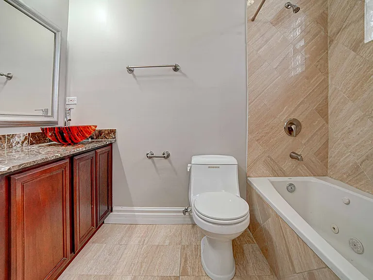 4858 S Prairie Ave #2A — Photo 11