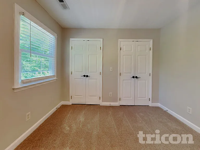 409 Wind Haven Ln — Photo 13