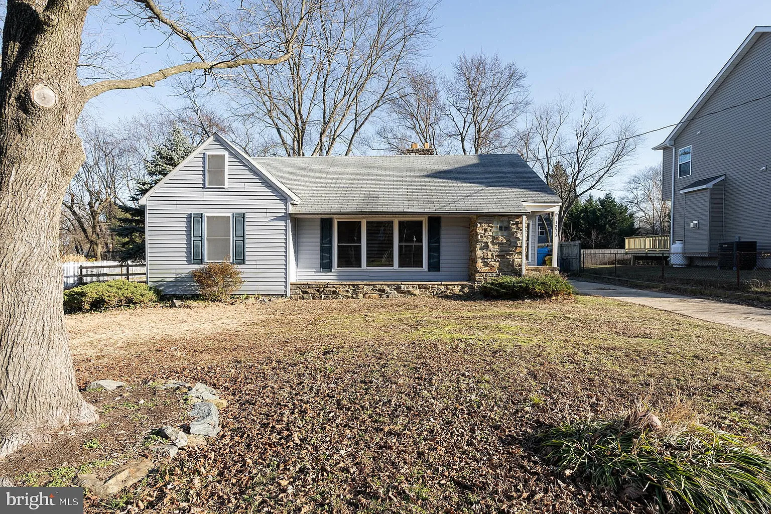 1273 Cape Saint Claire Rd photo 1
