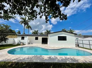 632 SW 4th Ct, Hallandale Beach, FL 33009