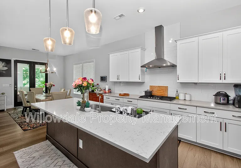 111 N Parkside Dr — Photo 11