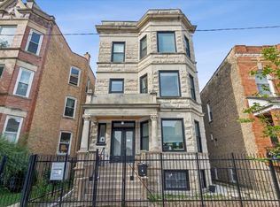 3224 W Hirsch St #2, Chicago, IL 60651
