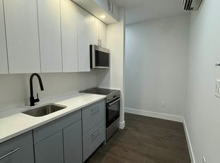 49 Prince St #2B, New York, NY 10012