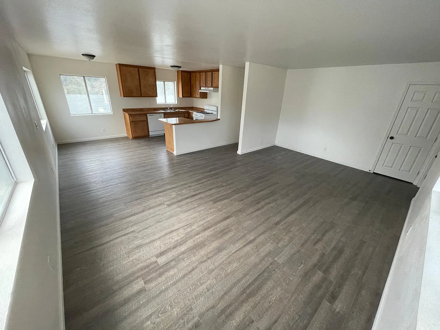 4424 High Trl — Photo 3